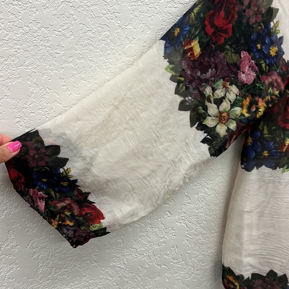 Alice + Olivia Silk Alta Floral Print Peasant Top S - Picture 3 of 7